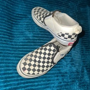Boys vans size 1